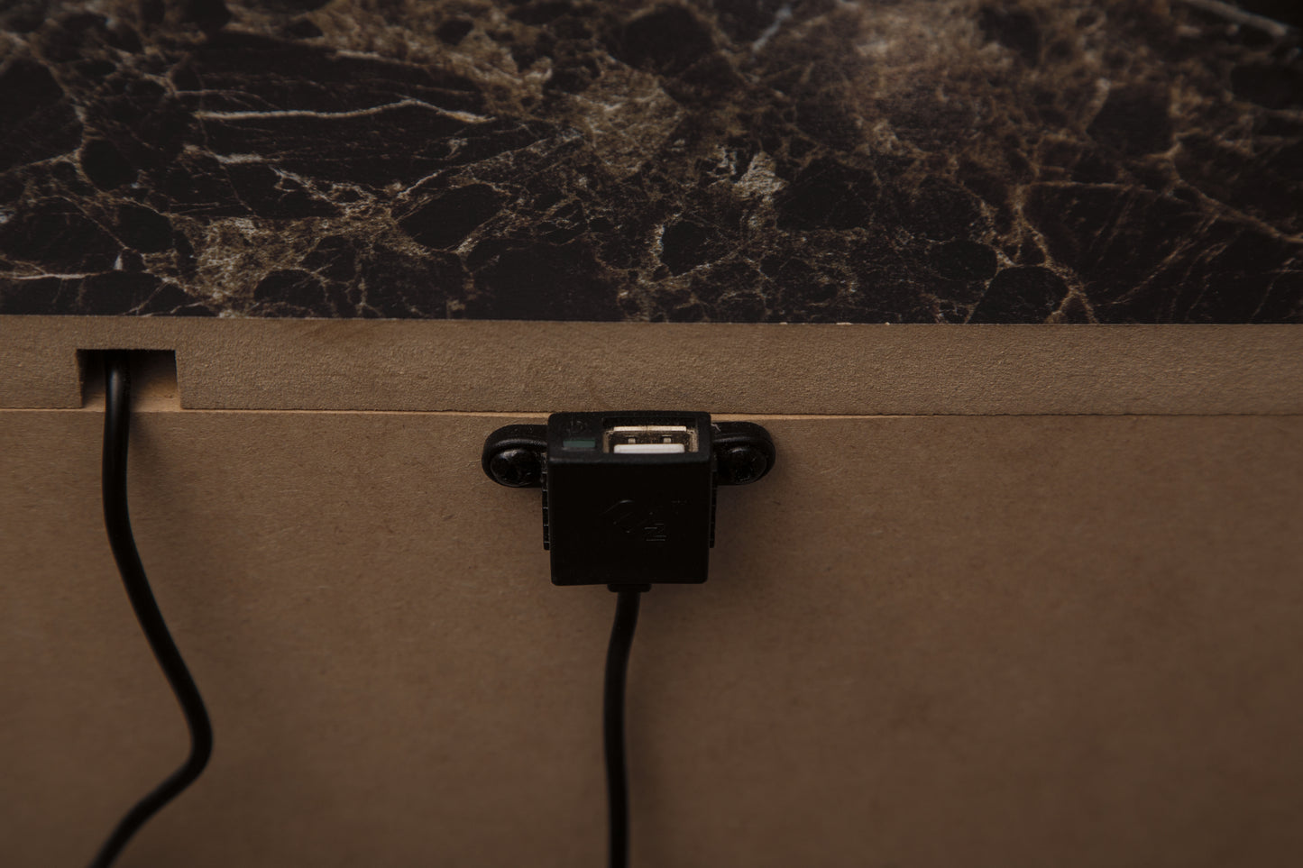 Banalski Nightstand
