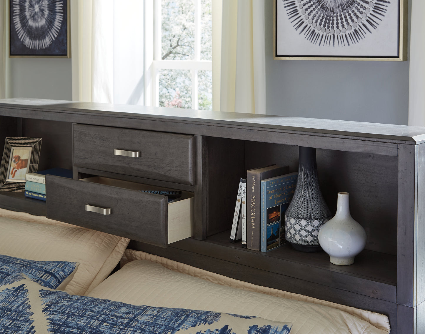 Caitbrook California King Storage Bed with 8 Drawers