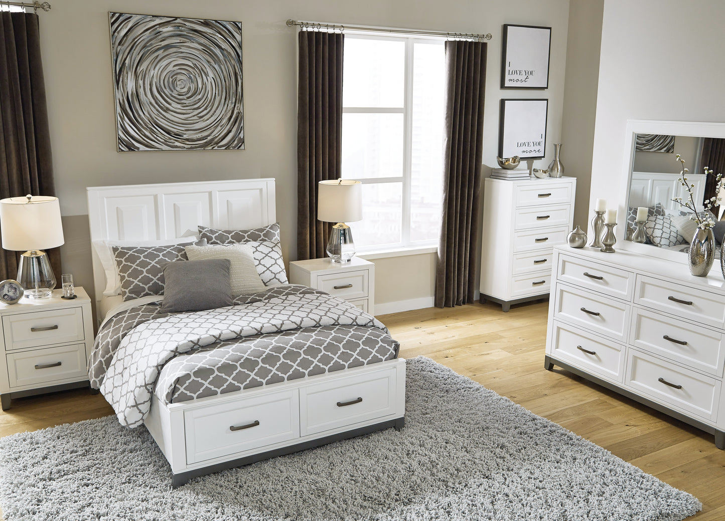 Brynburg Full Panel Bed