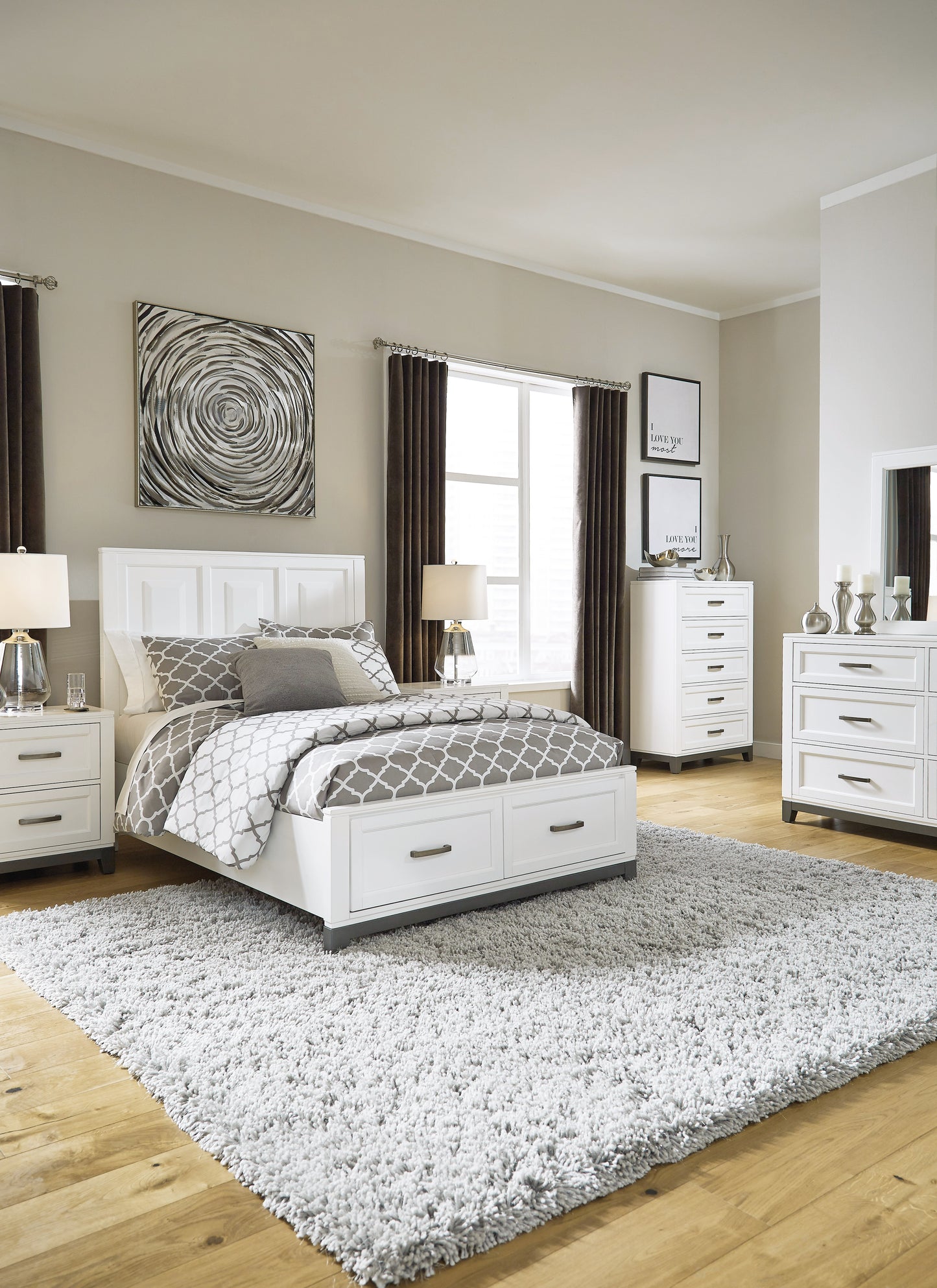 Brynburg Full Panel Bed