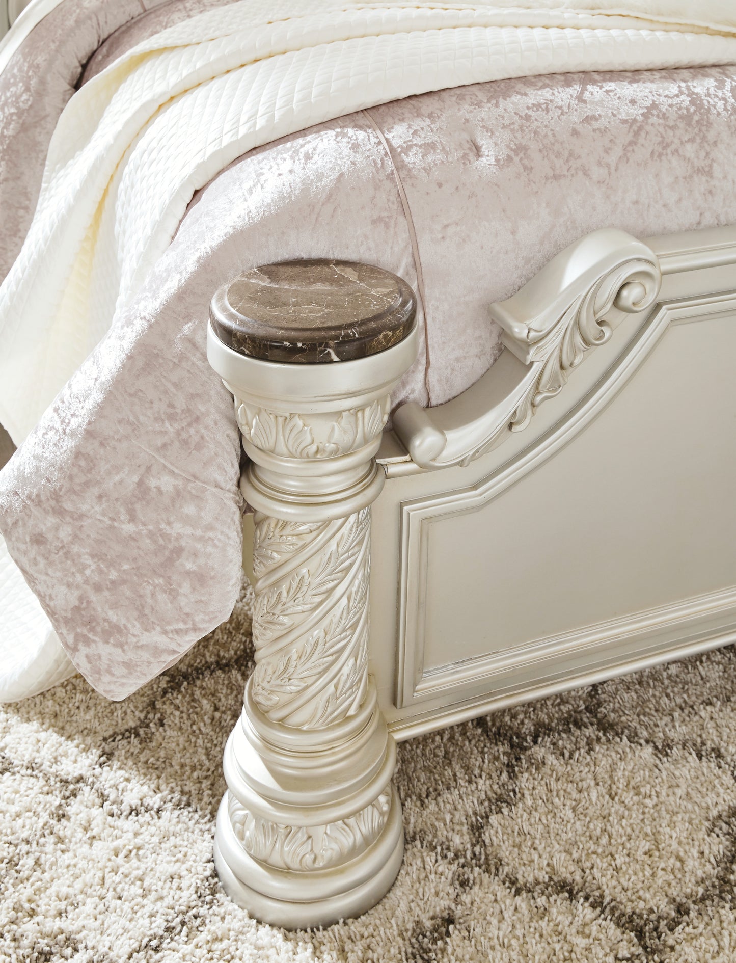 Cassimore King Panel Bed