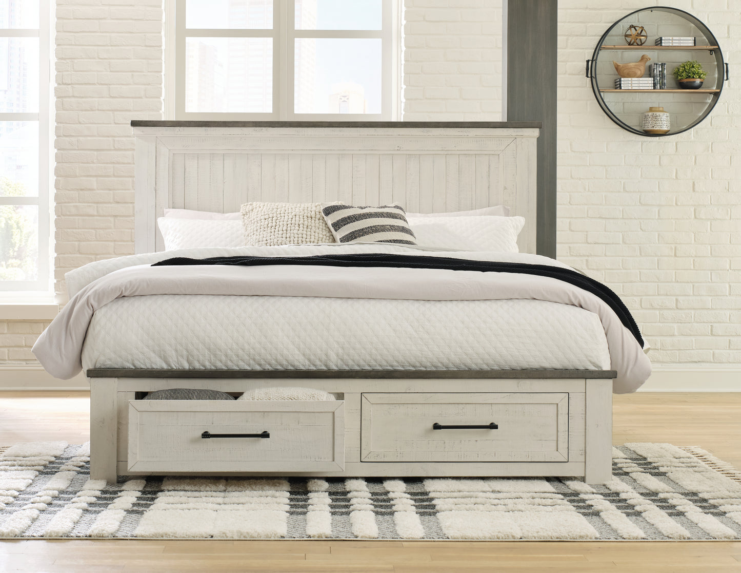 Brewgan King Panel Storage Bed