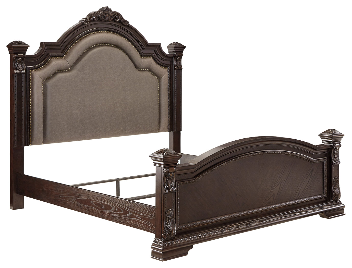 Wellsbrook Queen Poster Bed