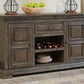 Wyndahl Dining Server