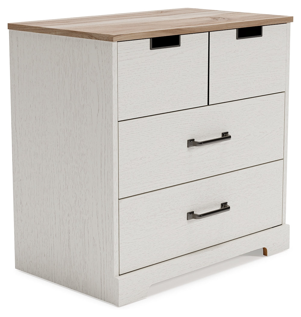 Vaibryn Chest of Drawers