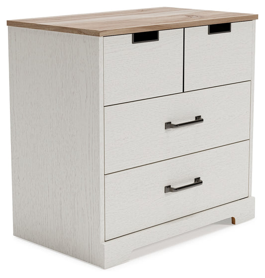 Vaibryn Chest of Drawers