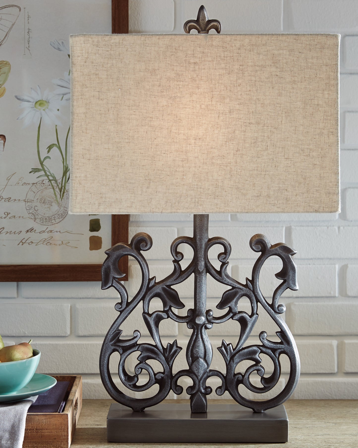 Capper Table Lamp