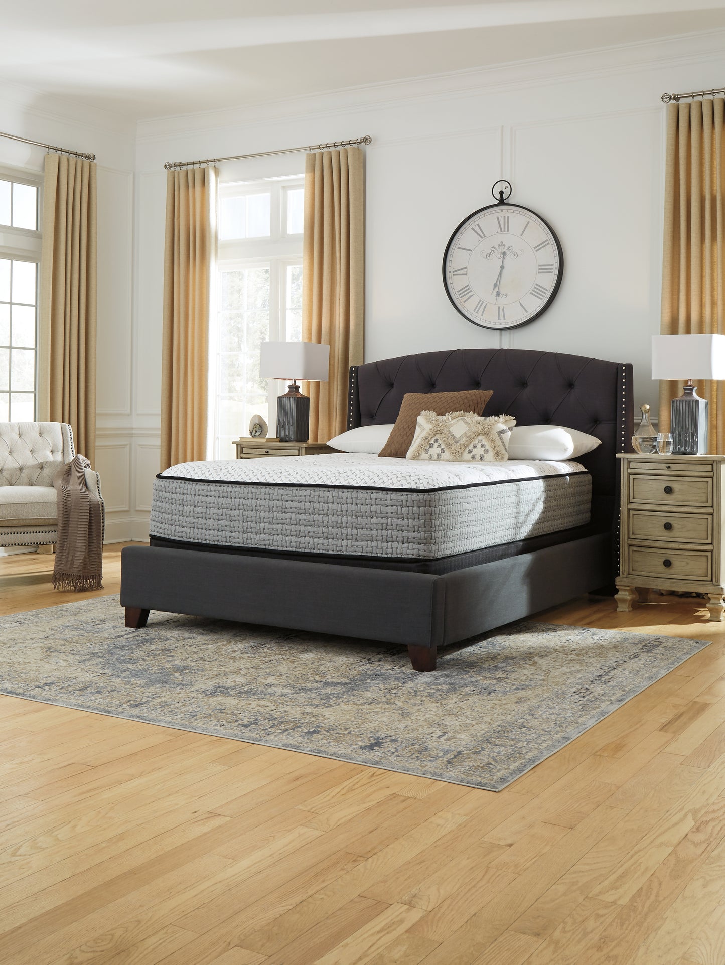 Santa Fe Firm Queen Mattress