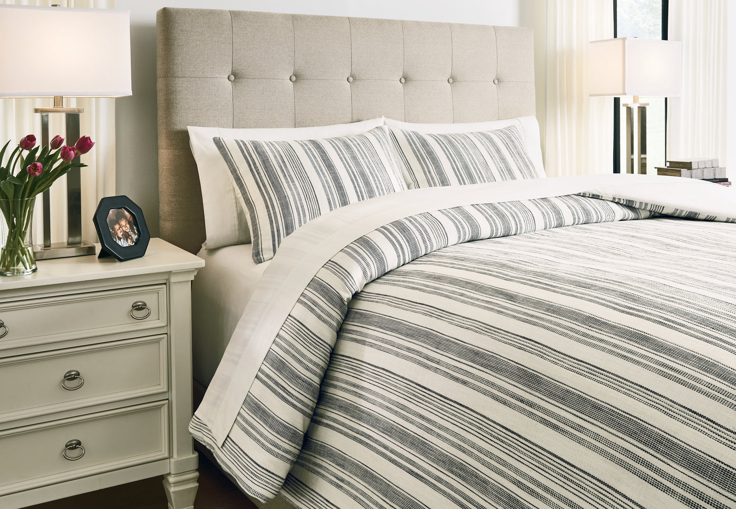 Reidler King Comforter Set