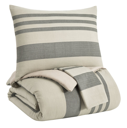 Schukei 3-Piece Queen Comforter Set
