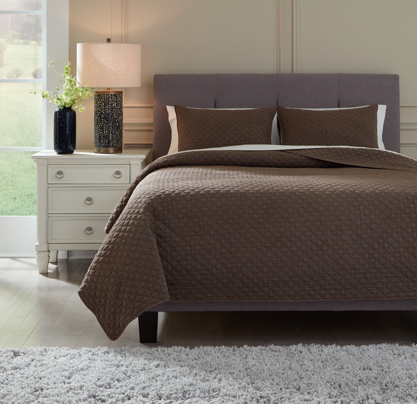 Ryter Queen/Full Coverlet Set