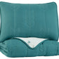 Averlett Twin Quilt Set