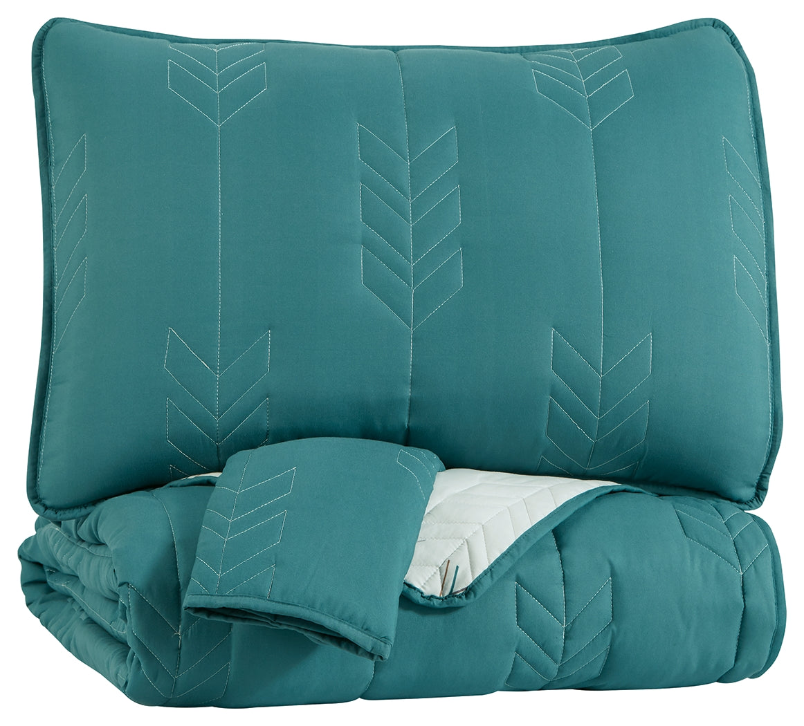 Averlett Full Quilt Set