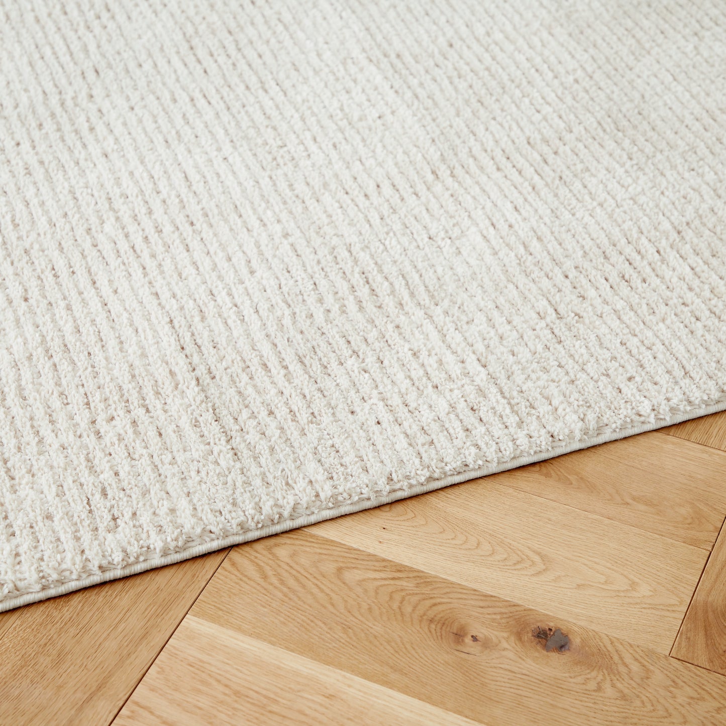 Sethmond Large Rug