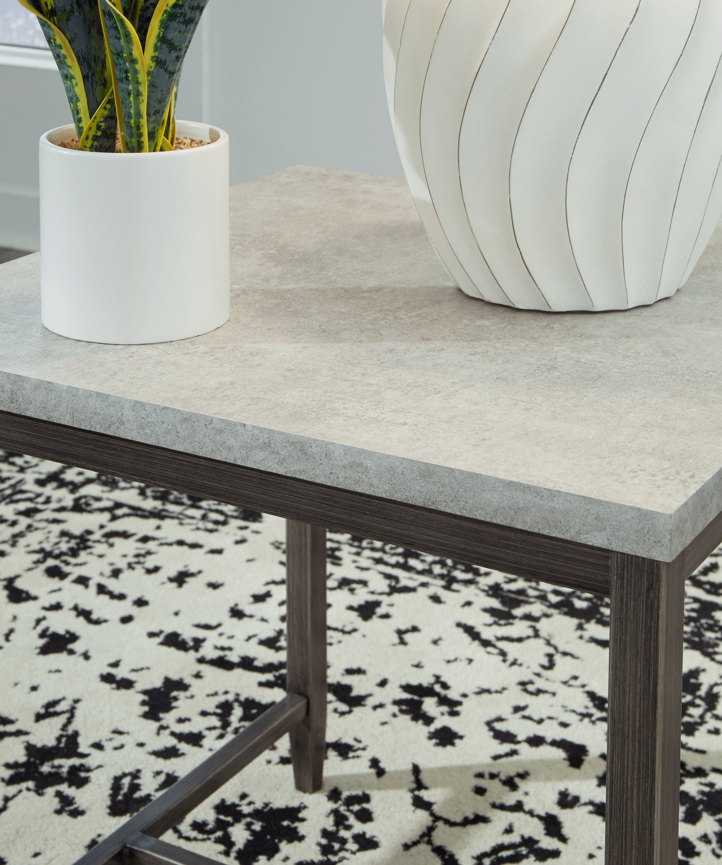 Shybourne End Table
