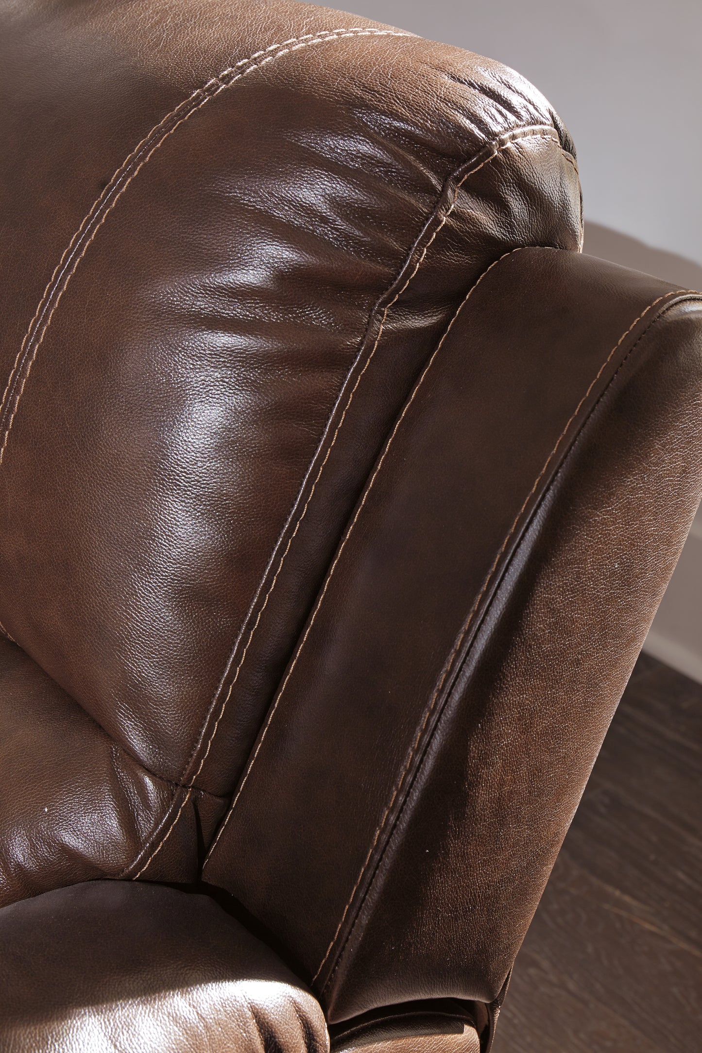 Rackingburg Reclining Loveseat