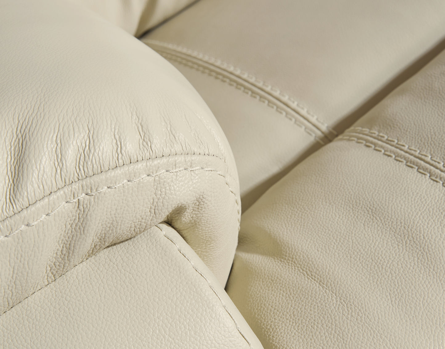 Rackingburg Reclining Loveseat